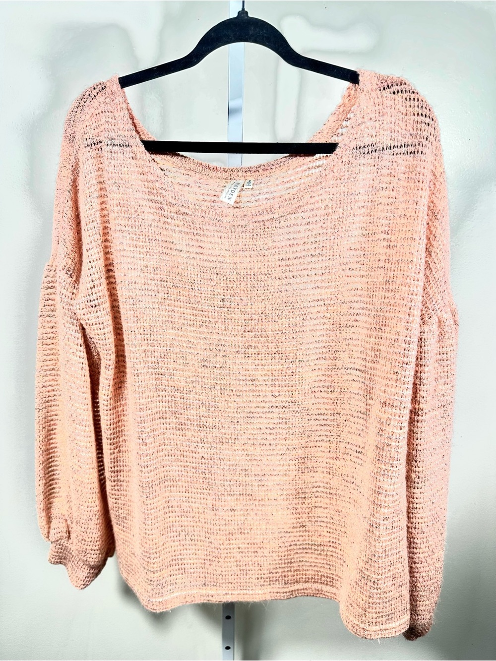N179. Hayden LA M Peach Oversized Open Knit Sweater ptp 27”